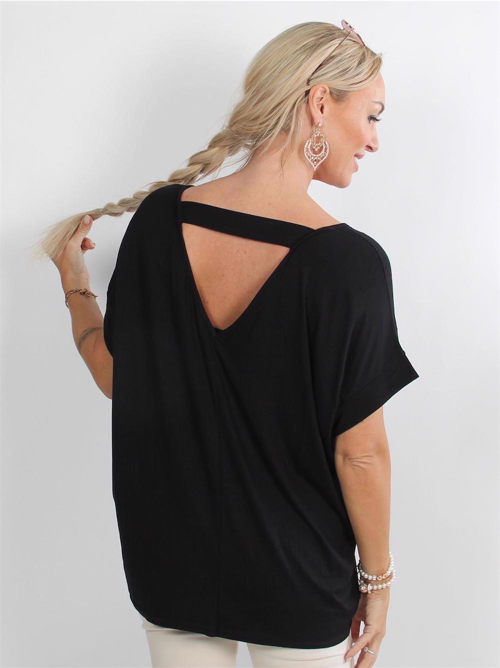 Elodie - Armygrøn t-shirt med lille V i ryggen